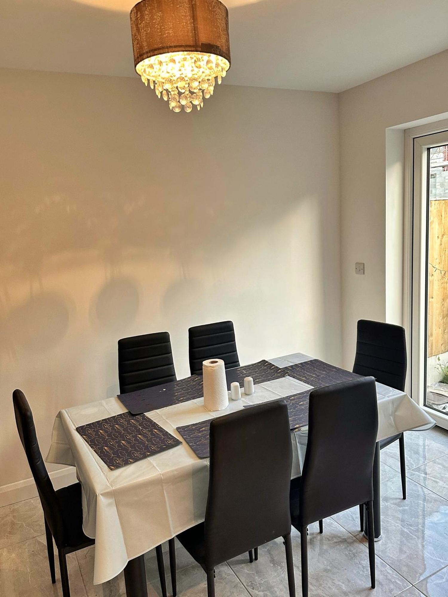 Your Perfect Home Away From Home Cork Zewnętrze zdjęcie